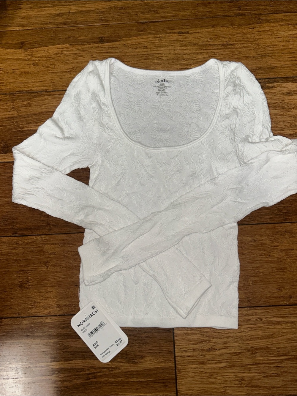 Elodie White Scoop Neck Textured Long Sleeve Top